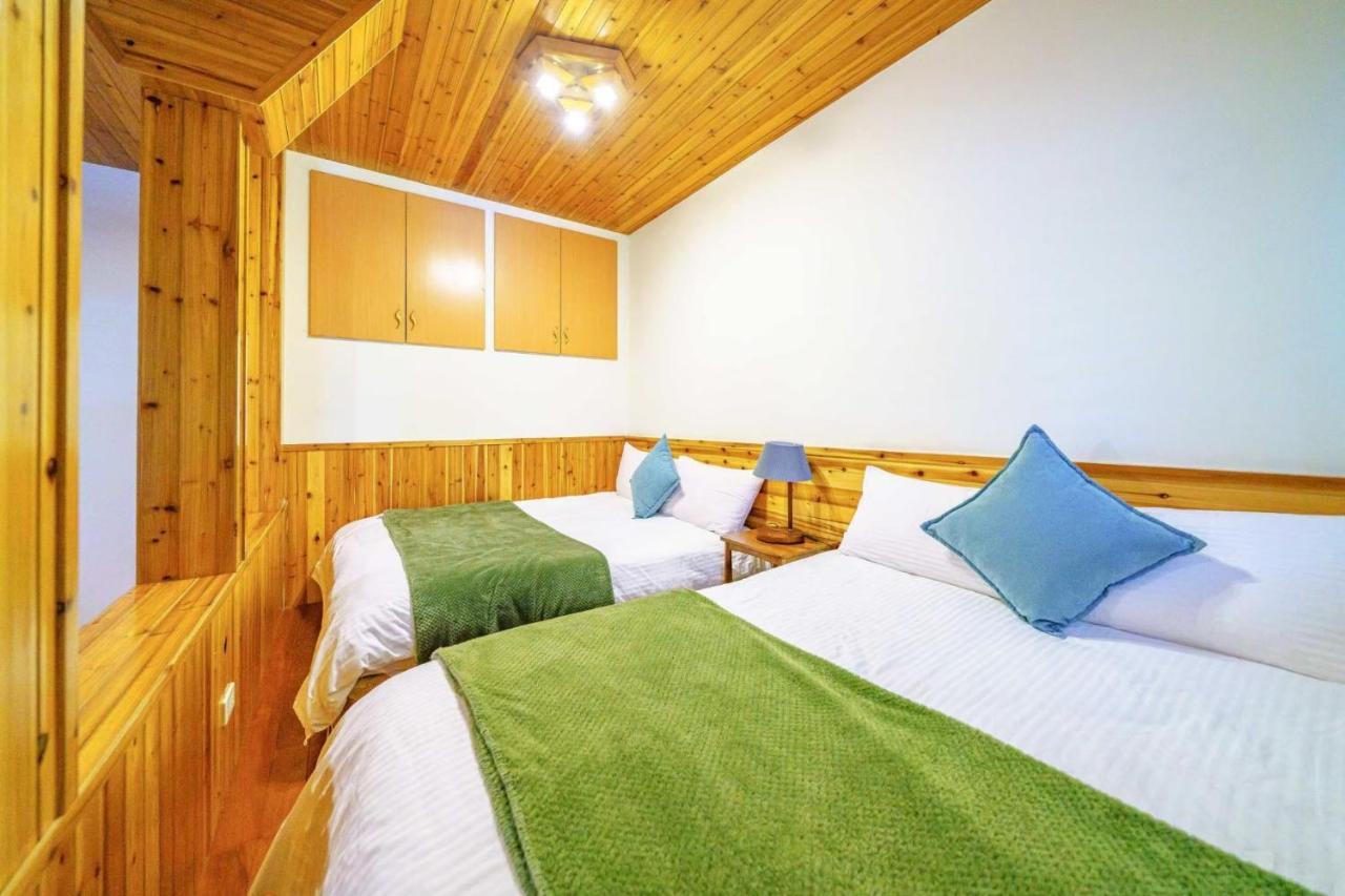 Fangshuh B&B Fenglin Bagian luar foto