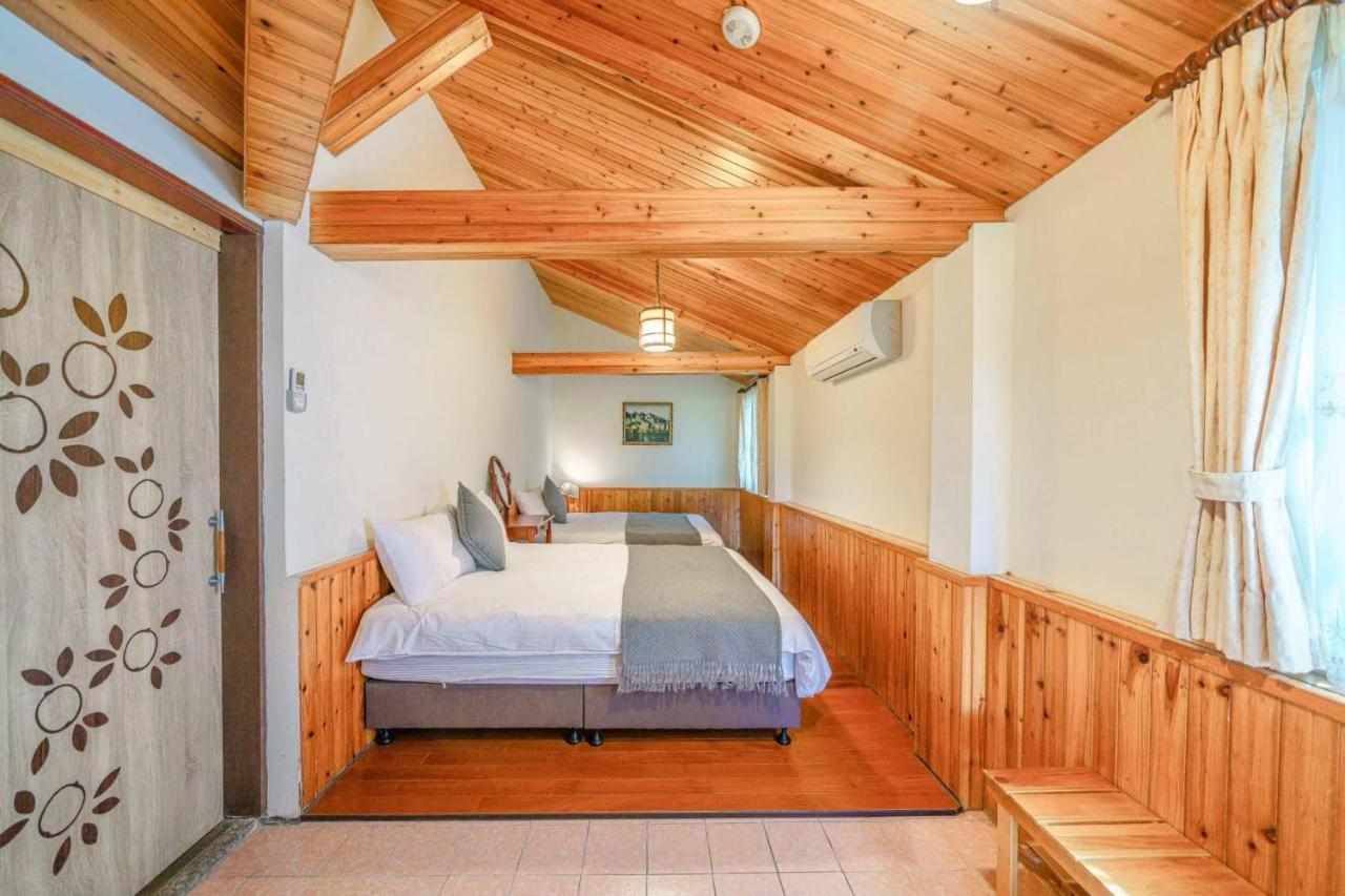 Fangshuh B&B Fenglin Bagian luar foto
