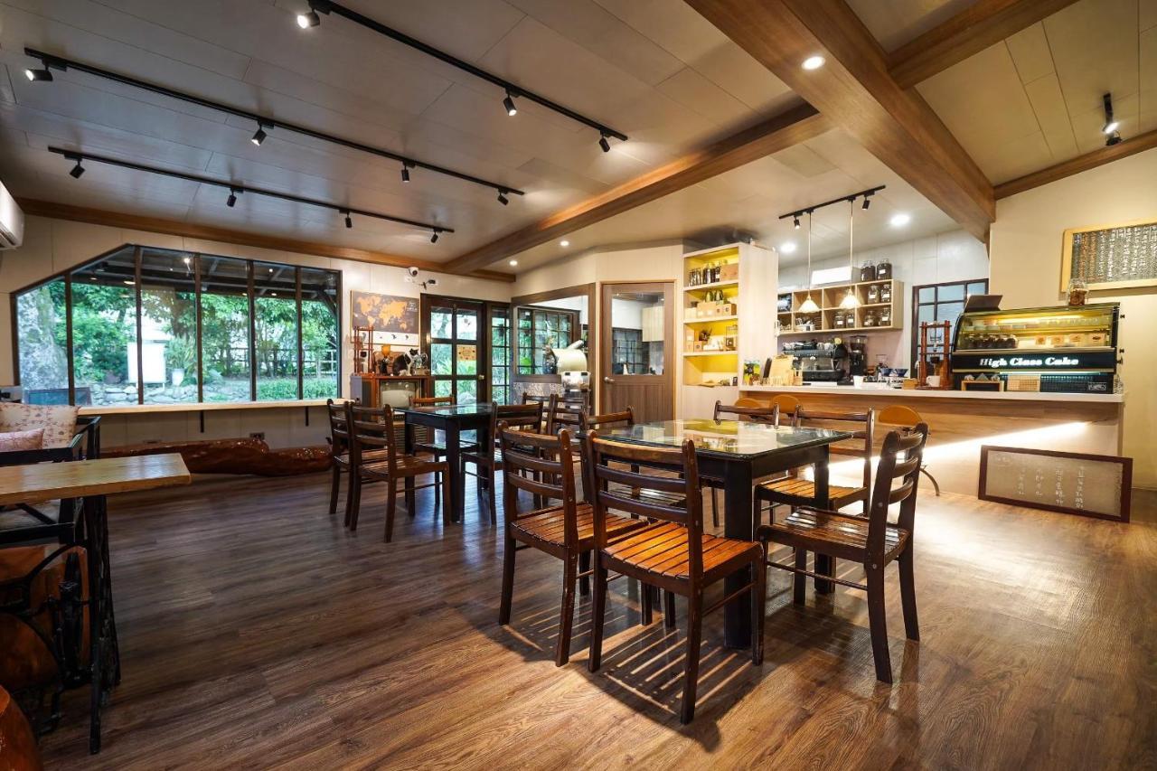 Fangshuh B&B Fenglin Bagian luar foto
